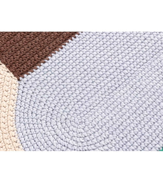 The Crochet Collection Gan Rug