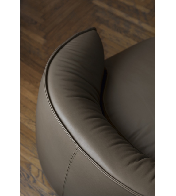 Brioni Kristalia Lounge Chair