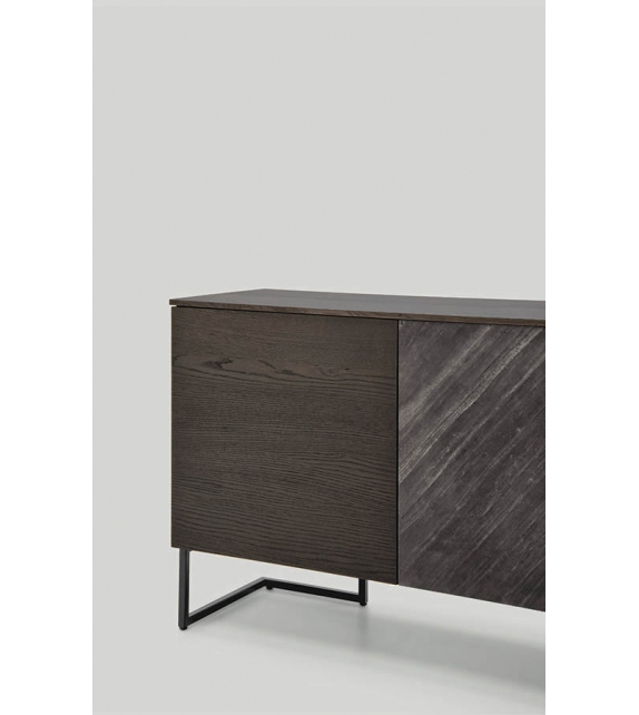 Grafica Pianca Sideboard