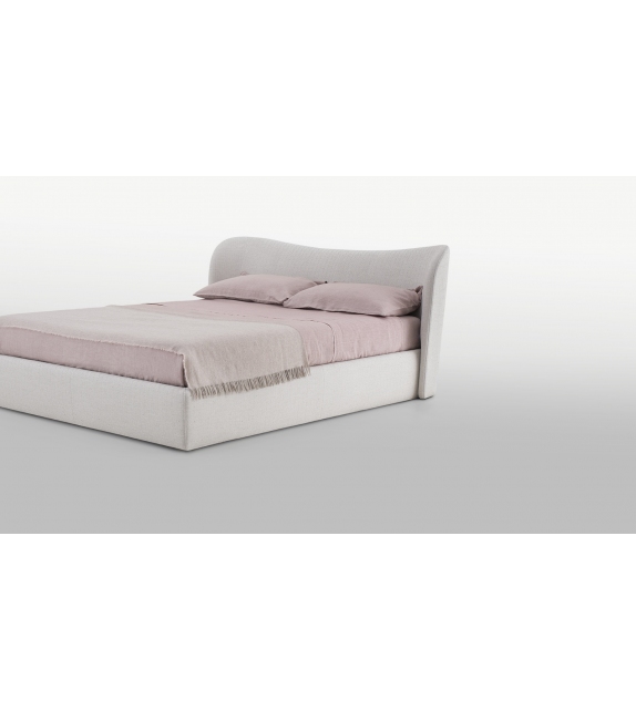 Embrace Pianca Bed