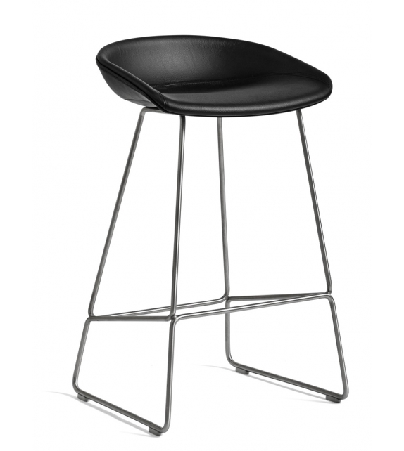 About a Stool AAS 39 Hay Hocker