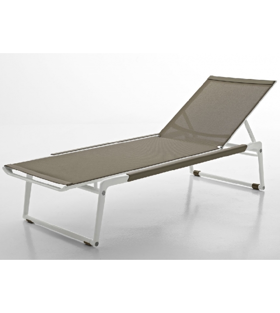 B&B Italia Outdoor Chaise Longue Mirto