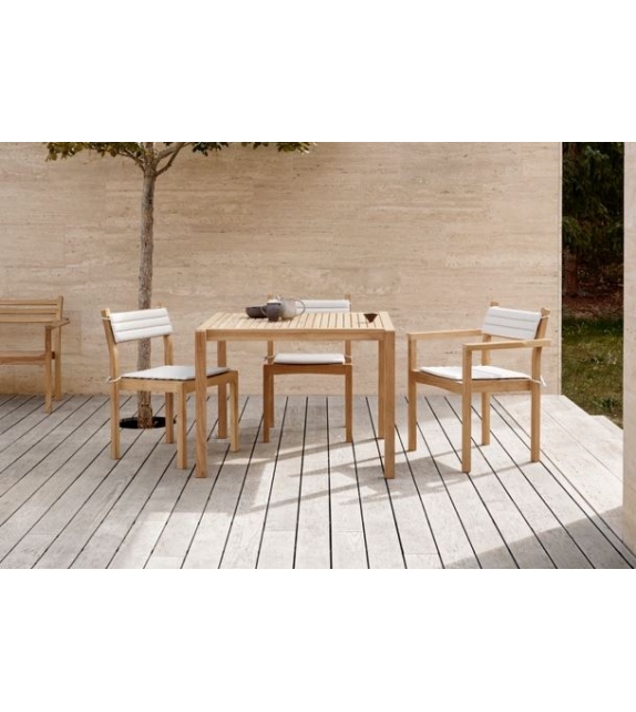 AH502 Carl Hansen & Søn Chair with Armrests