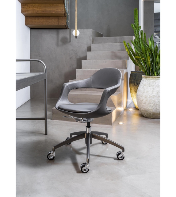 Frenchkiss Enrico Pellizzoni Swivel Armchair with Castors