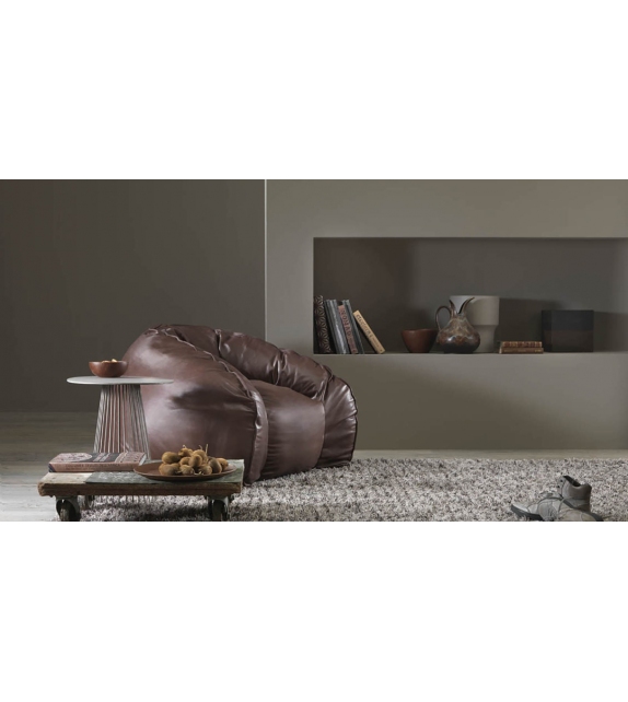 Hug My Home Collection Armchair