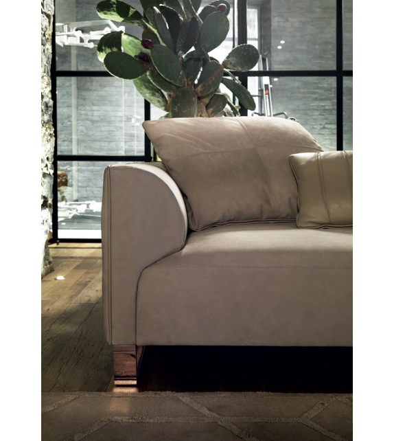 Fold Longhi Sofa