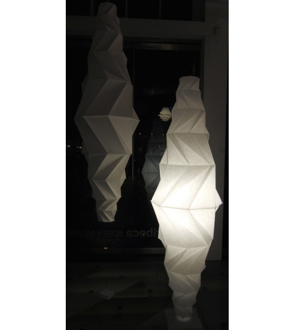 Minomushi Artemide Lampada da Terra