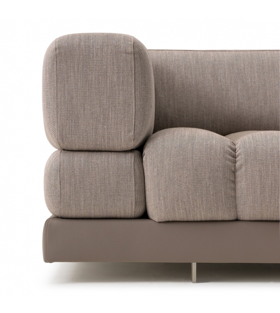 Domus Turri Armchair