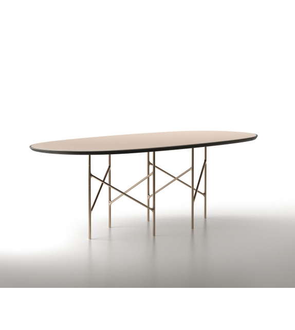 Alexander Ovale Casamania & Horm Table