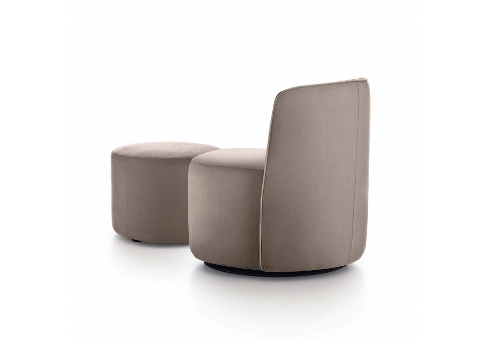 Chloe armchair 2025