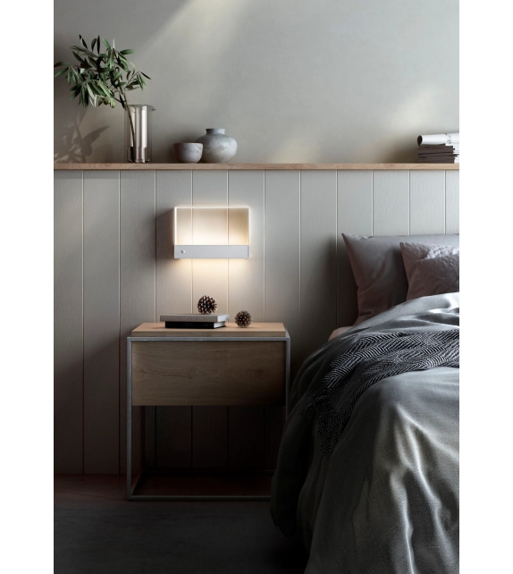 Helios Bover Wall Lamp