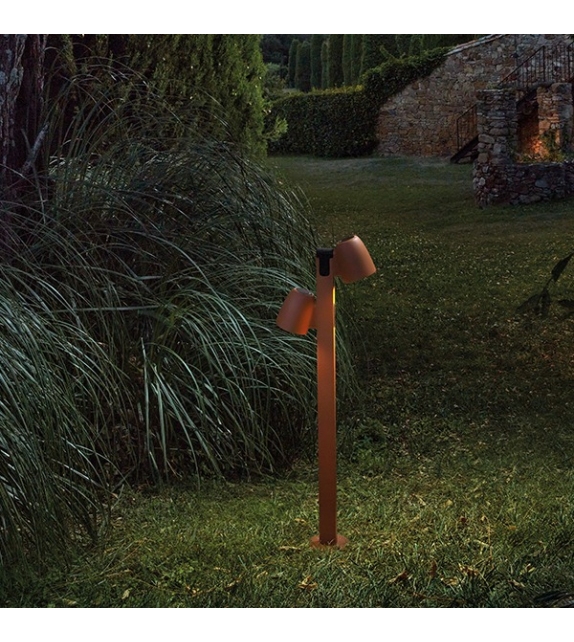 Nut Bover Floor Lamp