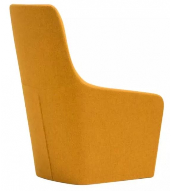 Alya Andreu World Armchair