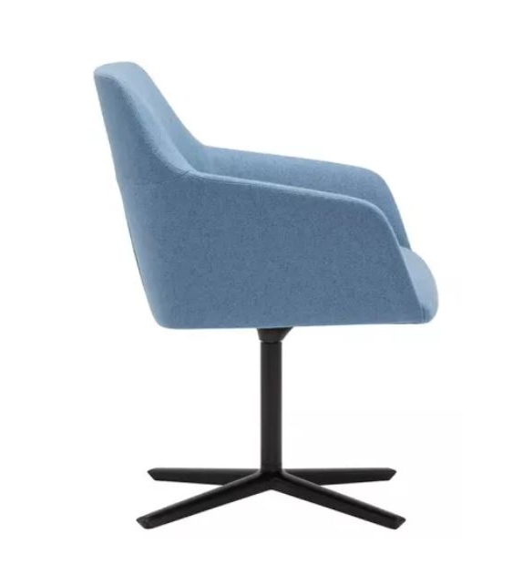 Alya Andreu World Chair