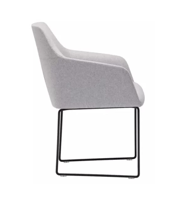 Alya Andreu World Chair