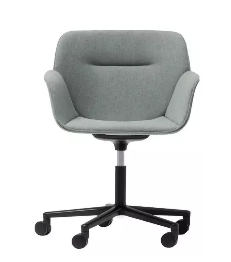 Nuez Andreu World Swivel Armchair