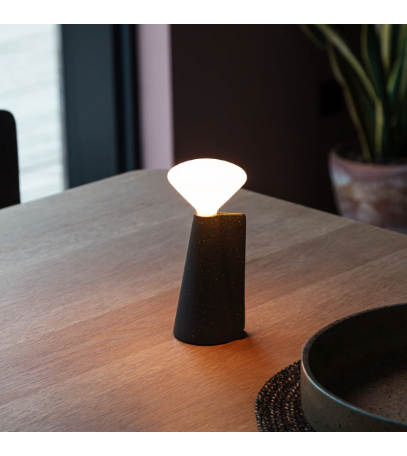 Prêt pour l'expédition - Mantle Tala Lampe de Table