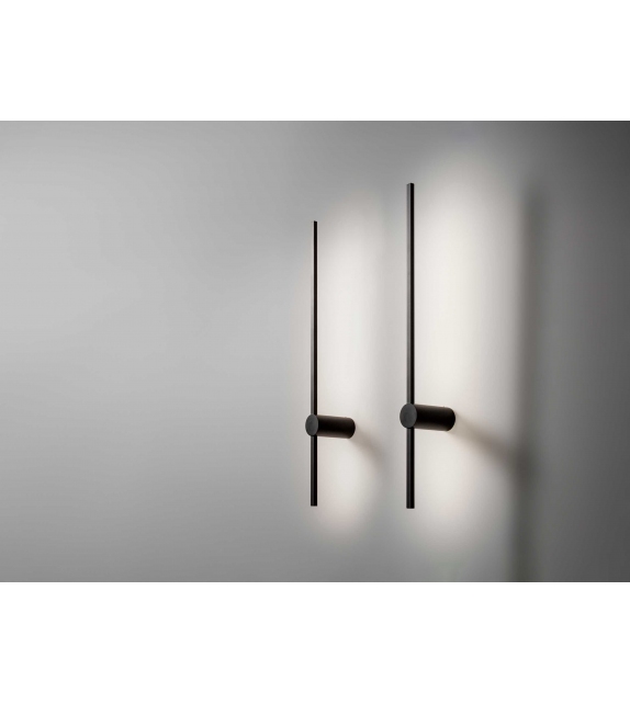 Timeline Olev Wall Lamp