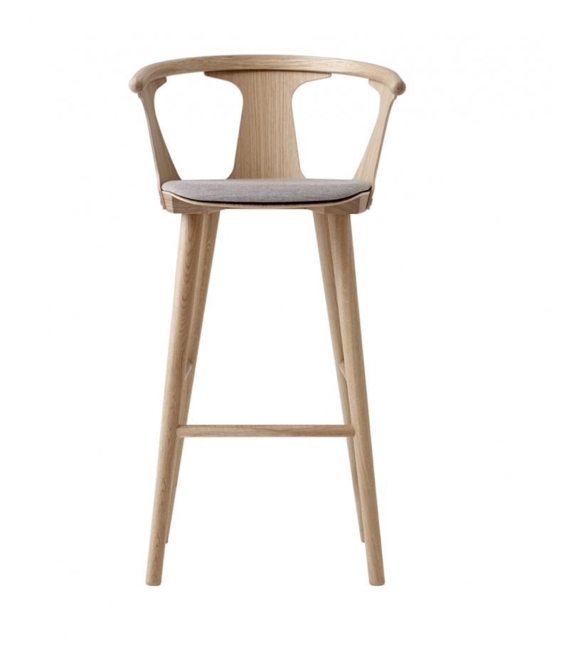 In Between &Tradition Tabouret