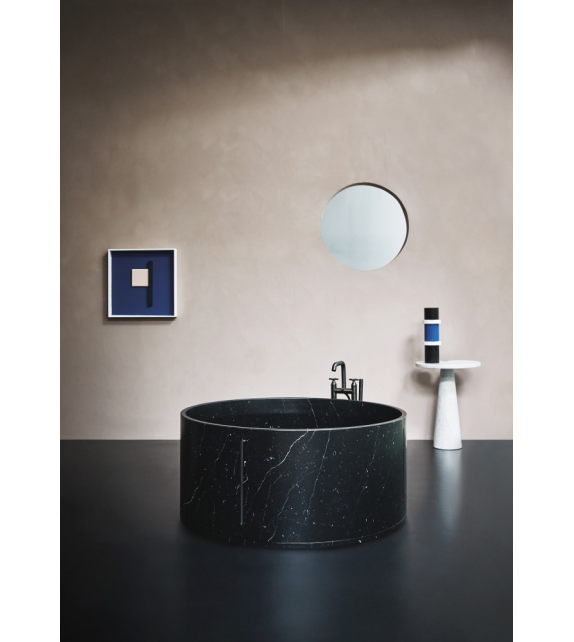 In-Out Agape Marble Bathtub