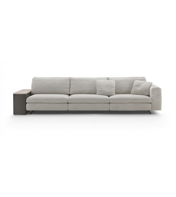 Leenus Arflex Sofa