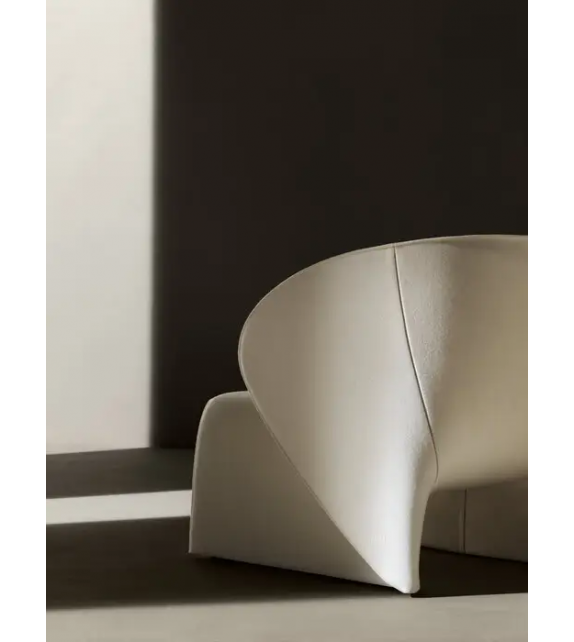 Omoi B&B Italia Armchair