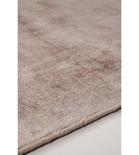 Whisper Amini Rug