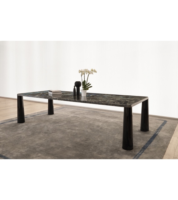 Wellen Karl Lagerfeld Maison Table