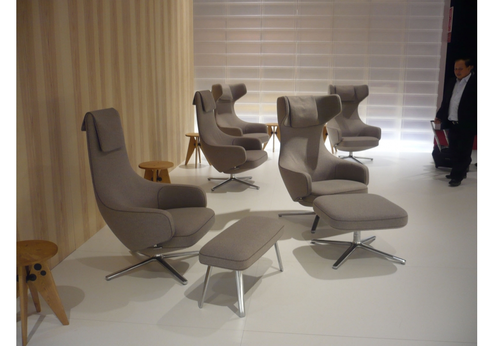 Repos Armchair Vitra Milia Shop