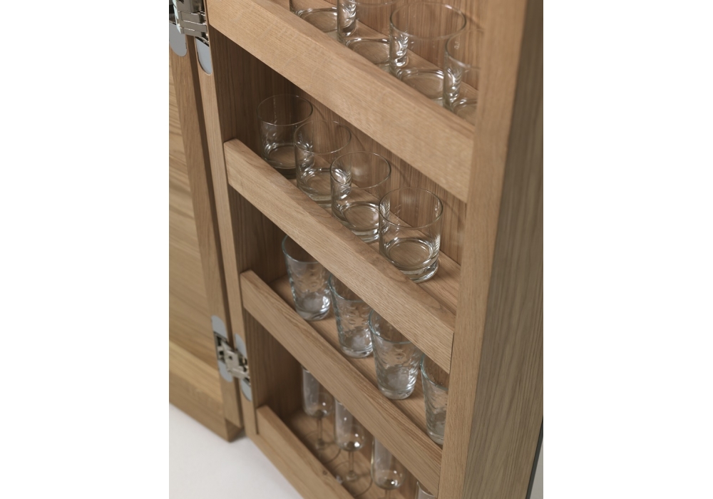 CAMBUSA EVO/JUMBO Vitrina / Unidad de cocina en madera y vidrio By