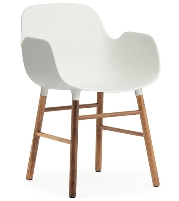 Form Normann Copenhagen Poltrona con Gambe In Legno