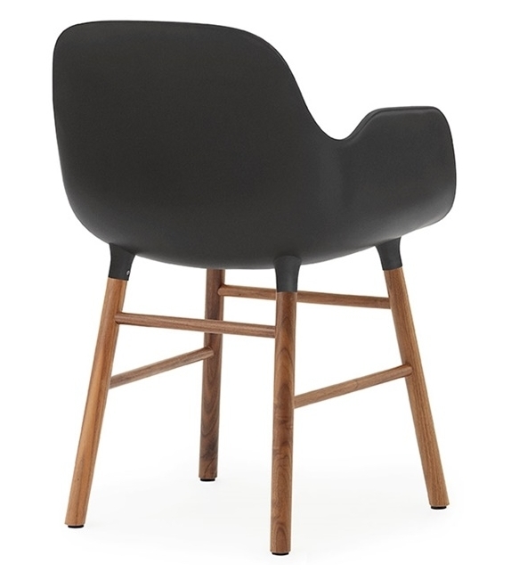 Form Normann Copenhagen Poltrona con Gambe In Legno