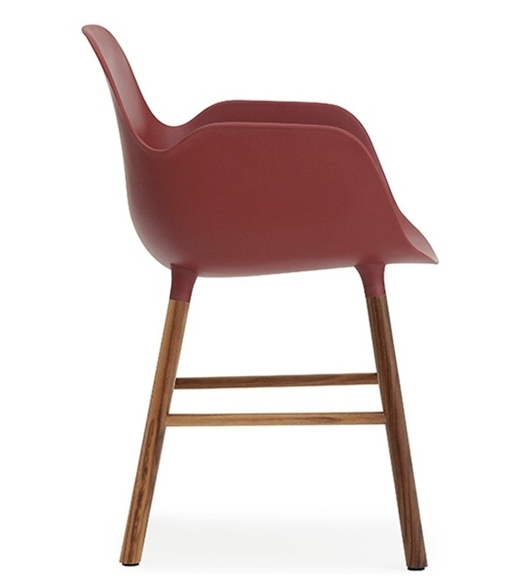 Form Normann Copenhagen Poltrona con Gambe In Legno