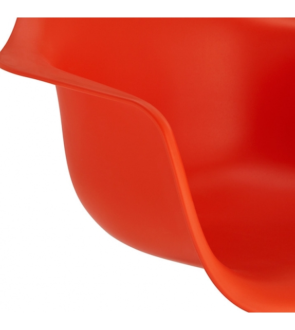Eames Plastic Armchair PACC Swivel Chair Vitra
