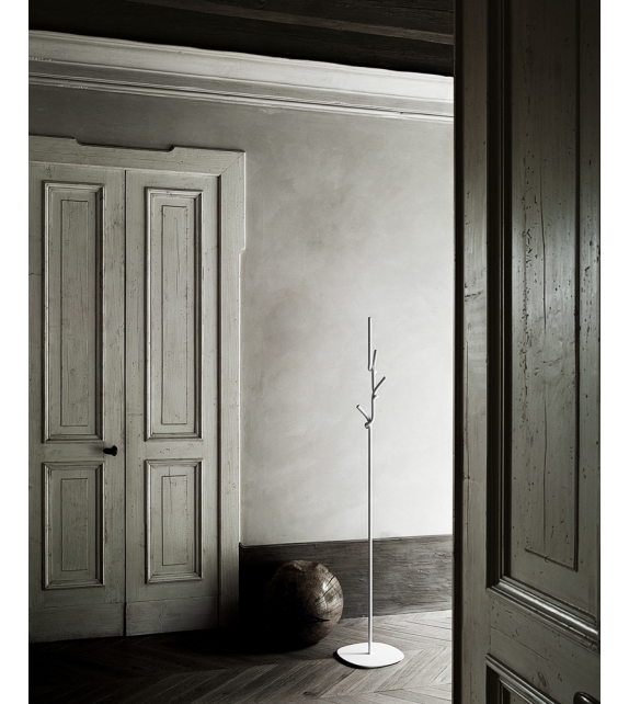 Softer Than Steel 686 Desalto Coat Stand