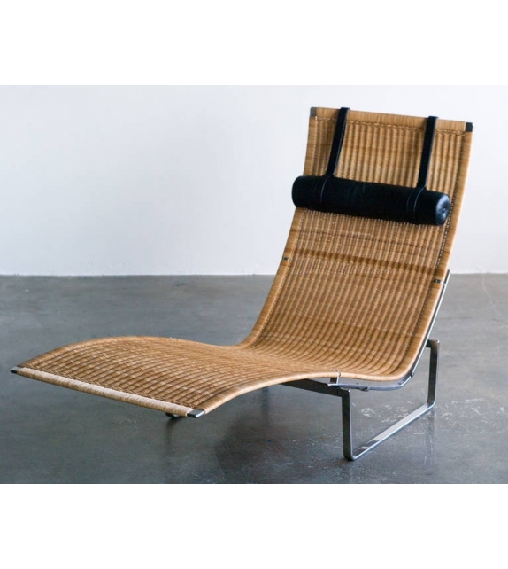 PK24™ Wicker Chaise Longue Fritz Hansen - Milia Shop