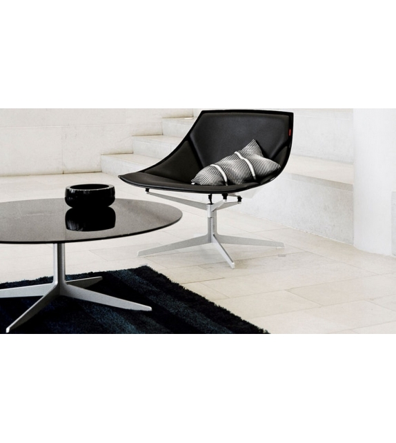 Circular Fritz Hansen Coffee Table