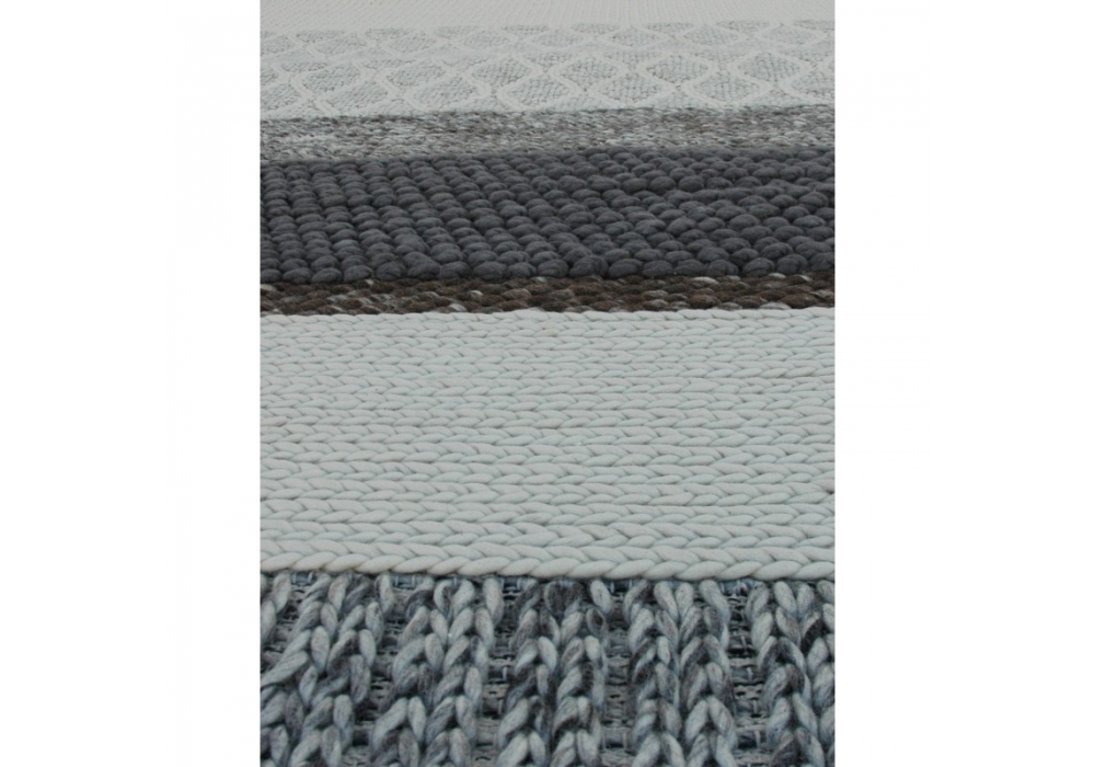 mangas original mini campana rug