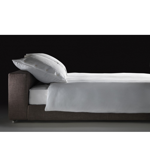 Groundpiece Slim Cama Flexform