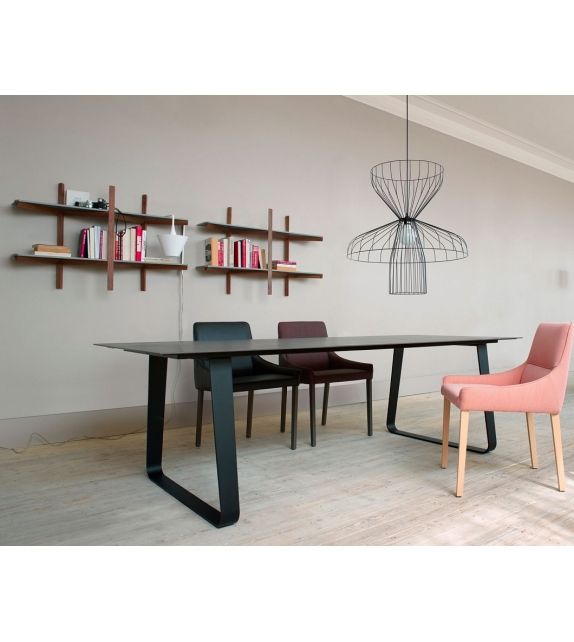 Vilna Ligne Roset Table