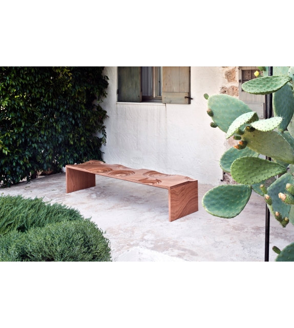 Ripples Outdoor Horm Bench