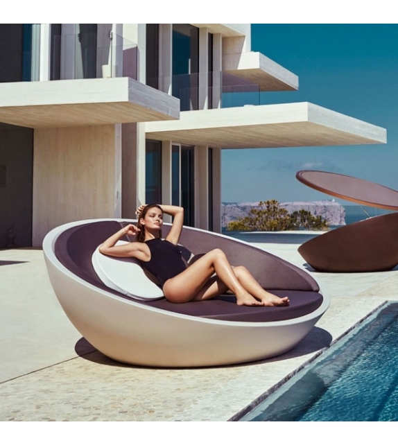 Ulm Vondom Daybed