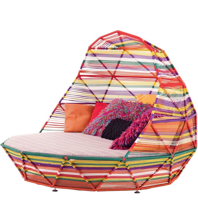 Tropicalia Moroso Day Bed