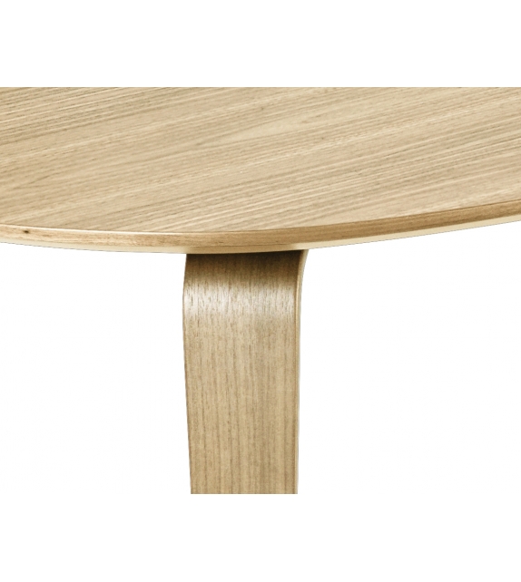 Dining Ellipse Gubi Table