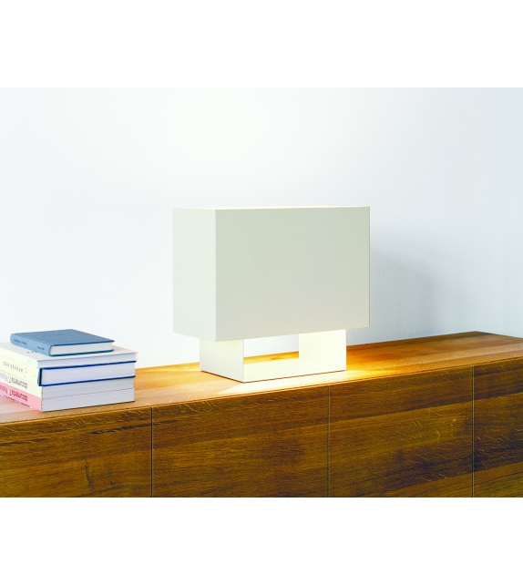 LT01 Seam One E15 Table Lamp