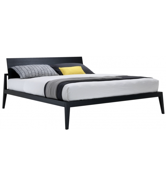 Theo Lema Bed