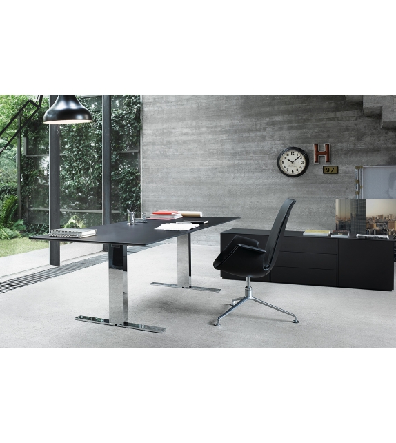 FK Walter Knoll Chaise