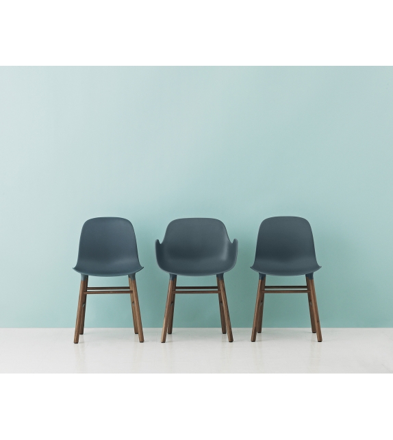 Form Normann Copenhagen Poltrona con Gambe In Legno